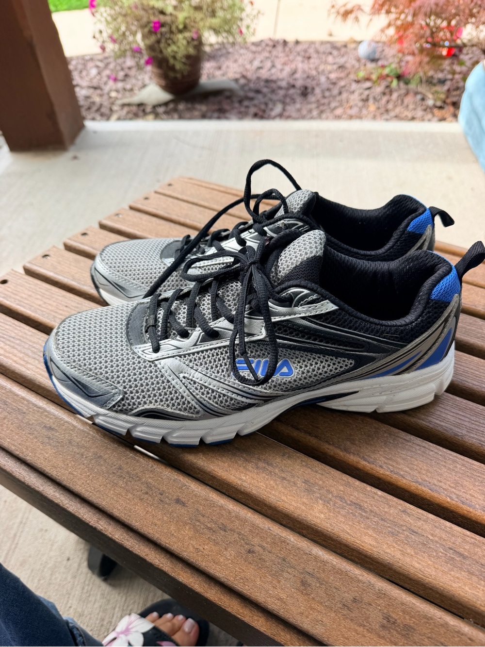 Fila Men's Gray and Blue Athletic Sneakers